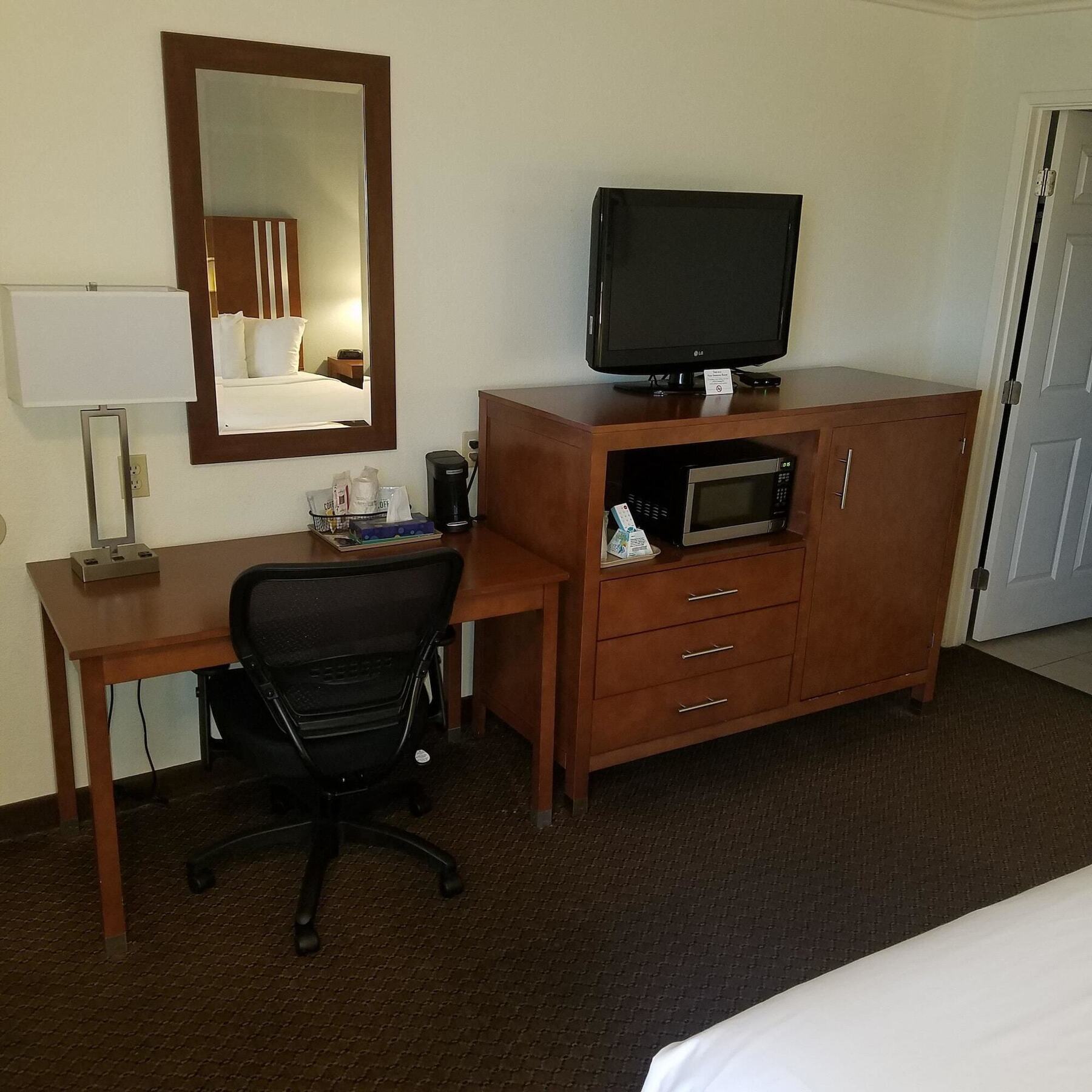 Surestay By Western 3*